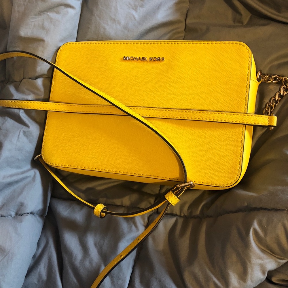 Michael Kors Cross body